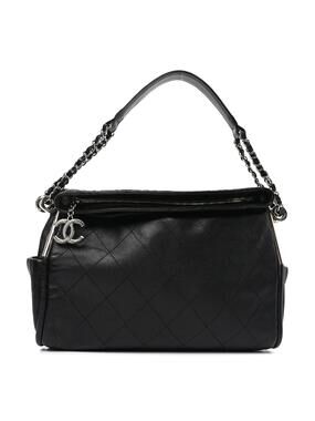 Chanel Lambskin Stitched Medium #283623C22B